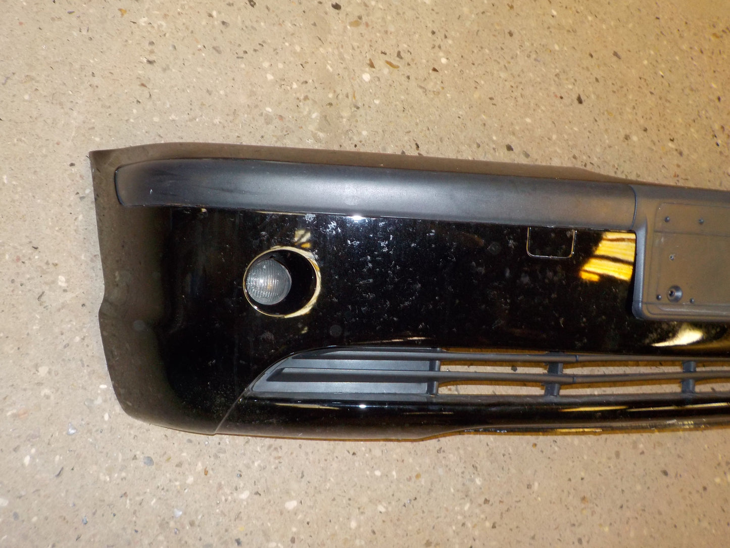 BMW 3-Serie E46 Forkofanger Med OEM Nr. 51110030351 Fra BMW Ophugger