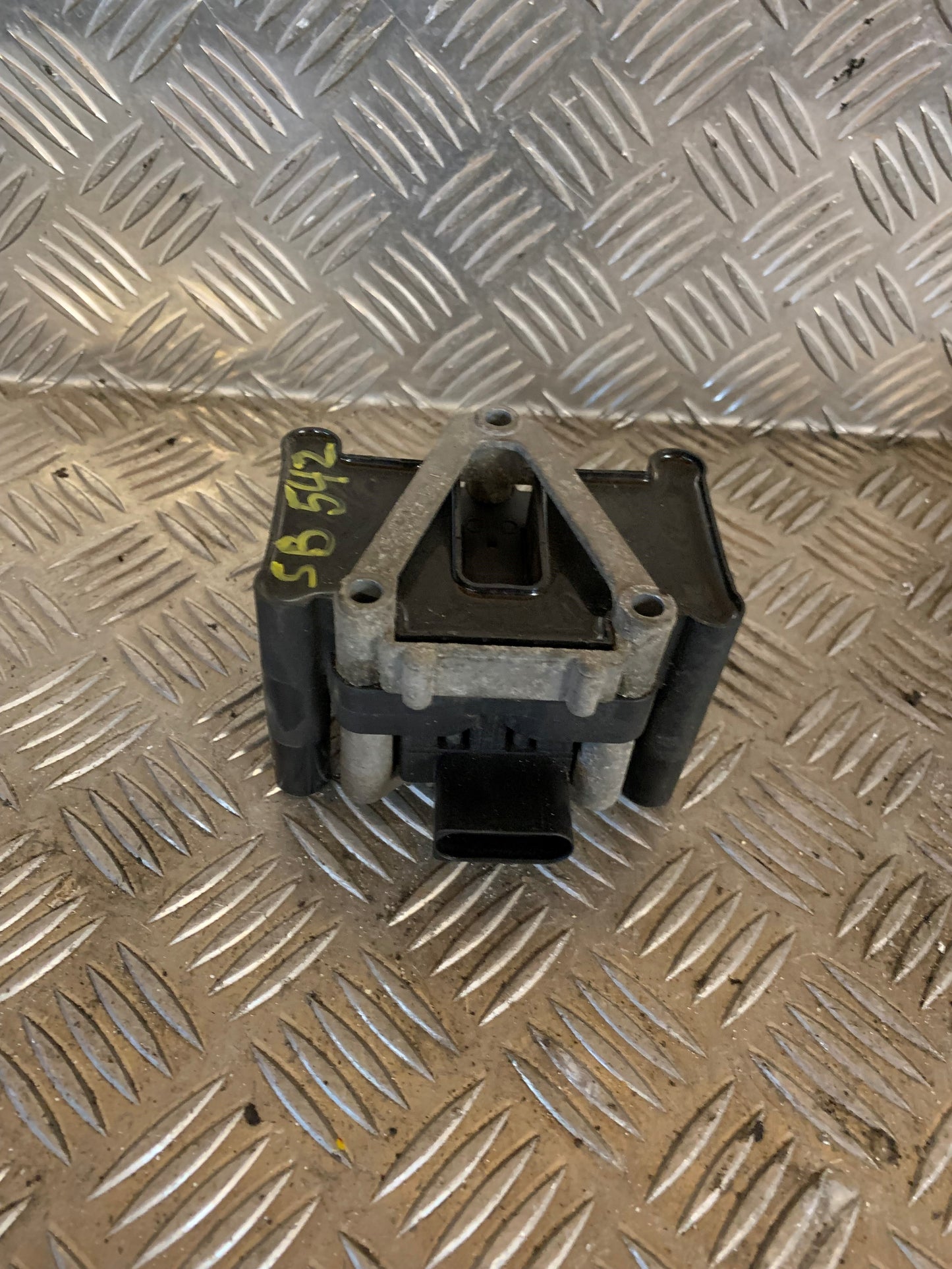 Seat Ibiza 6K2 Tændspole El Med OEM Nr. 032905106F Fra Seat Ophugger