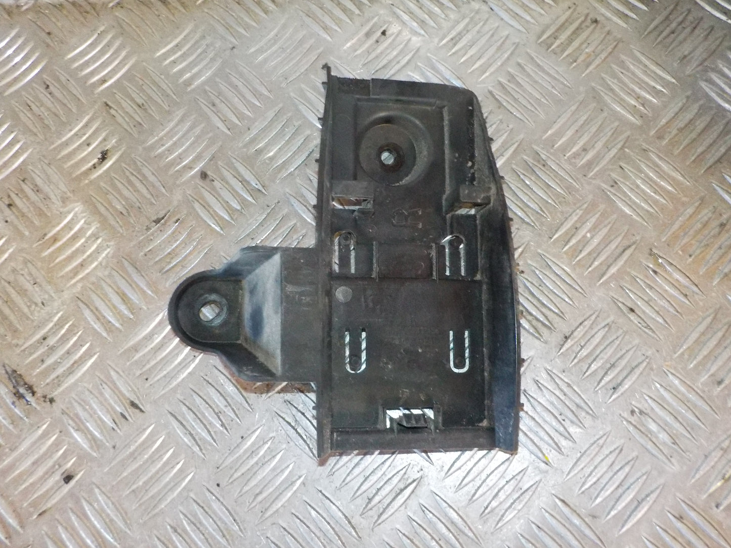 Skoda Fabia Tilbehør Diverse Med OEM Nr. 6V9907456 Fra Skoda Ophugger