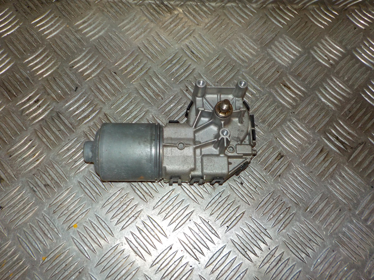BMW 3-Serie E46 Viskermotor Med OEM Nr. 0390241712 Fra BMW Ophugger