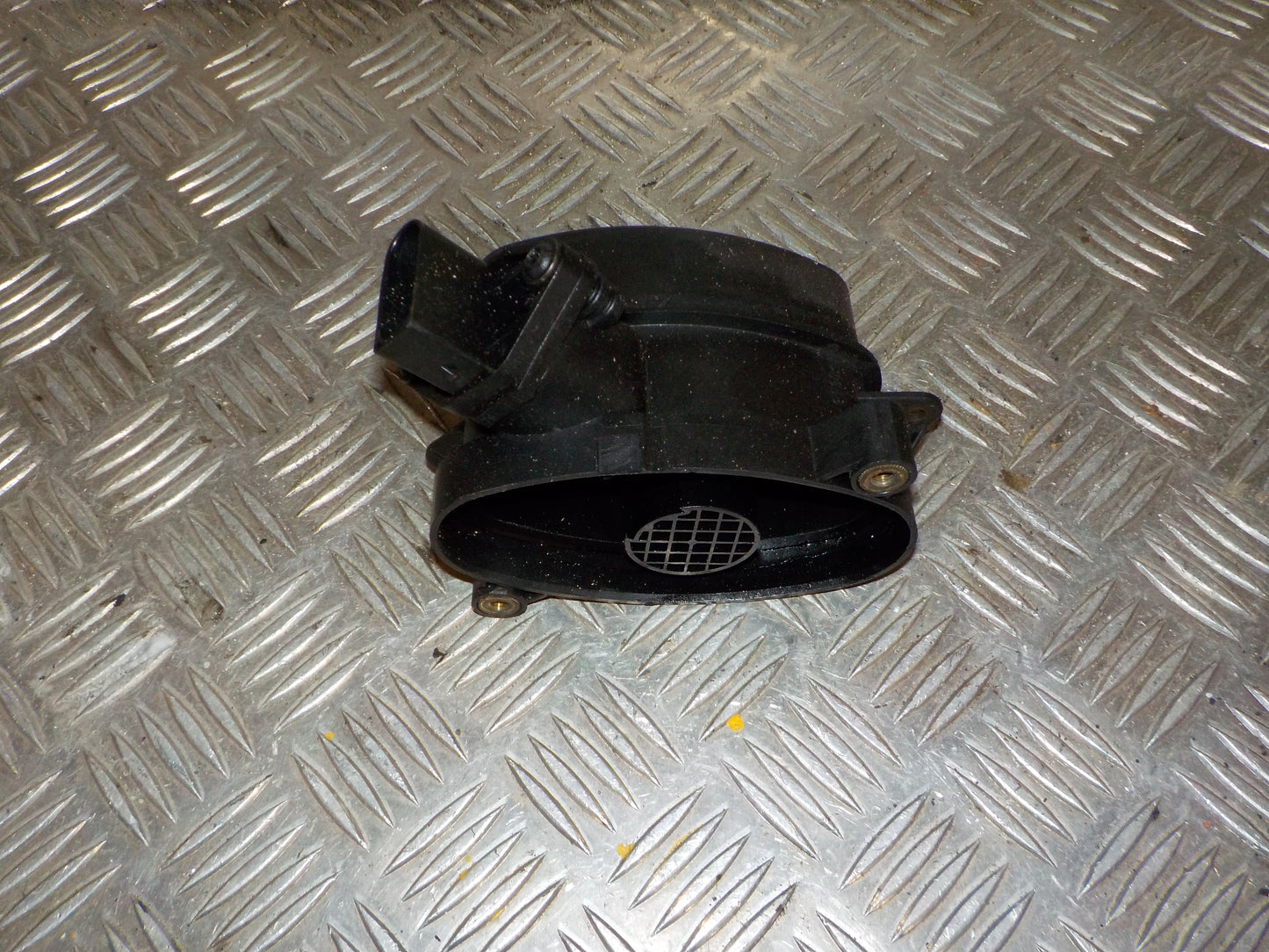 BMW 3-Serie E46 Luftmængdemåler Med OEM Nr. 0928400468 Fra BMW Ophugger