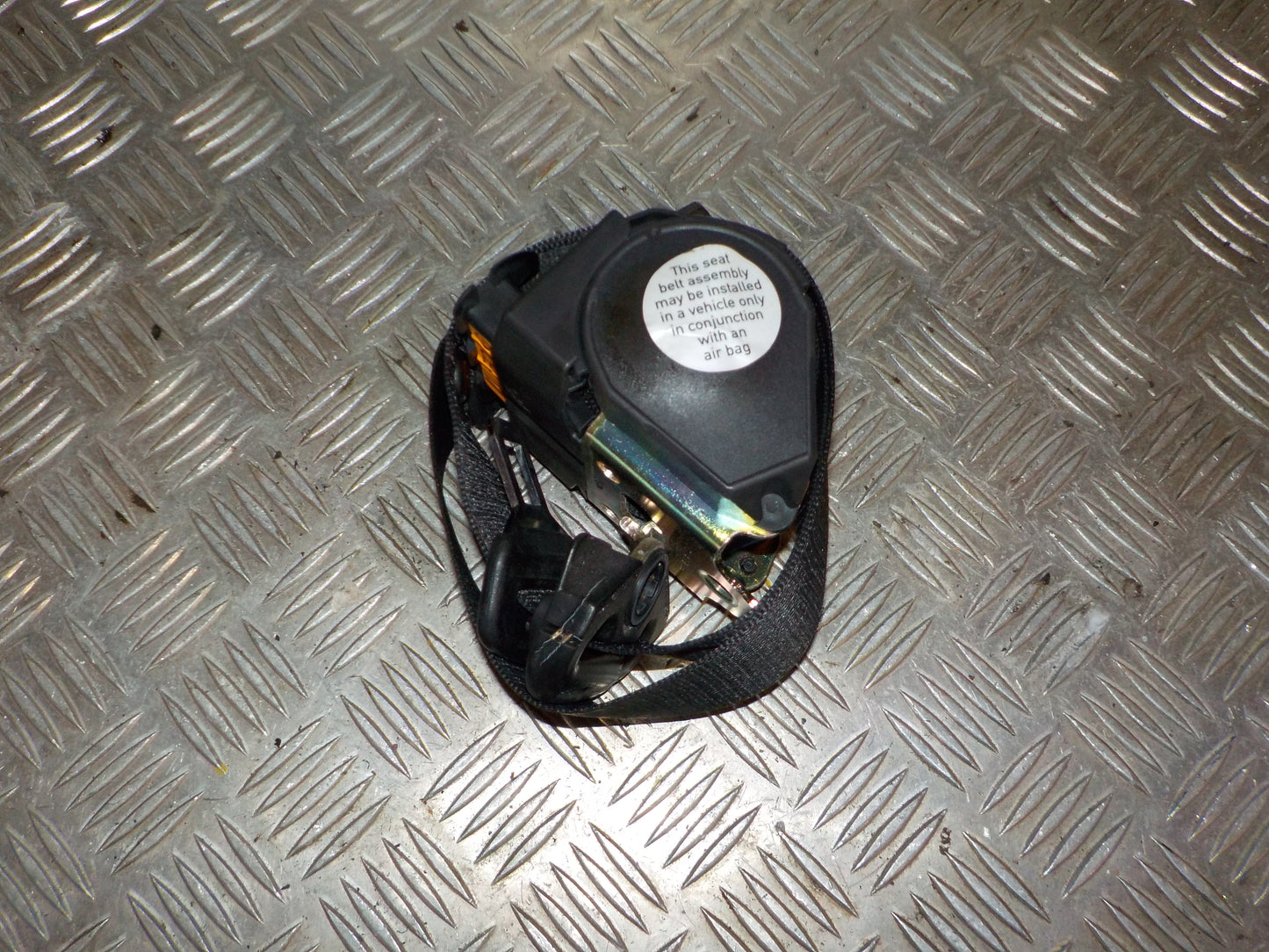 BMW 3-Serie E46 Sikkerhedsseler For Med OEM Nr. 8207966 Fra BMW Ophugger