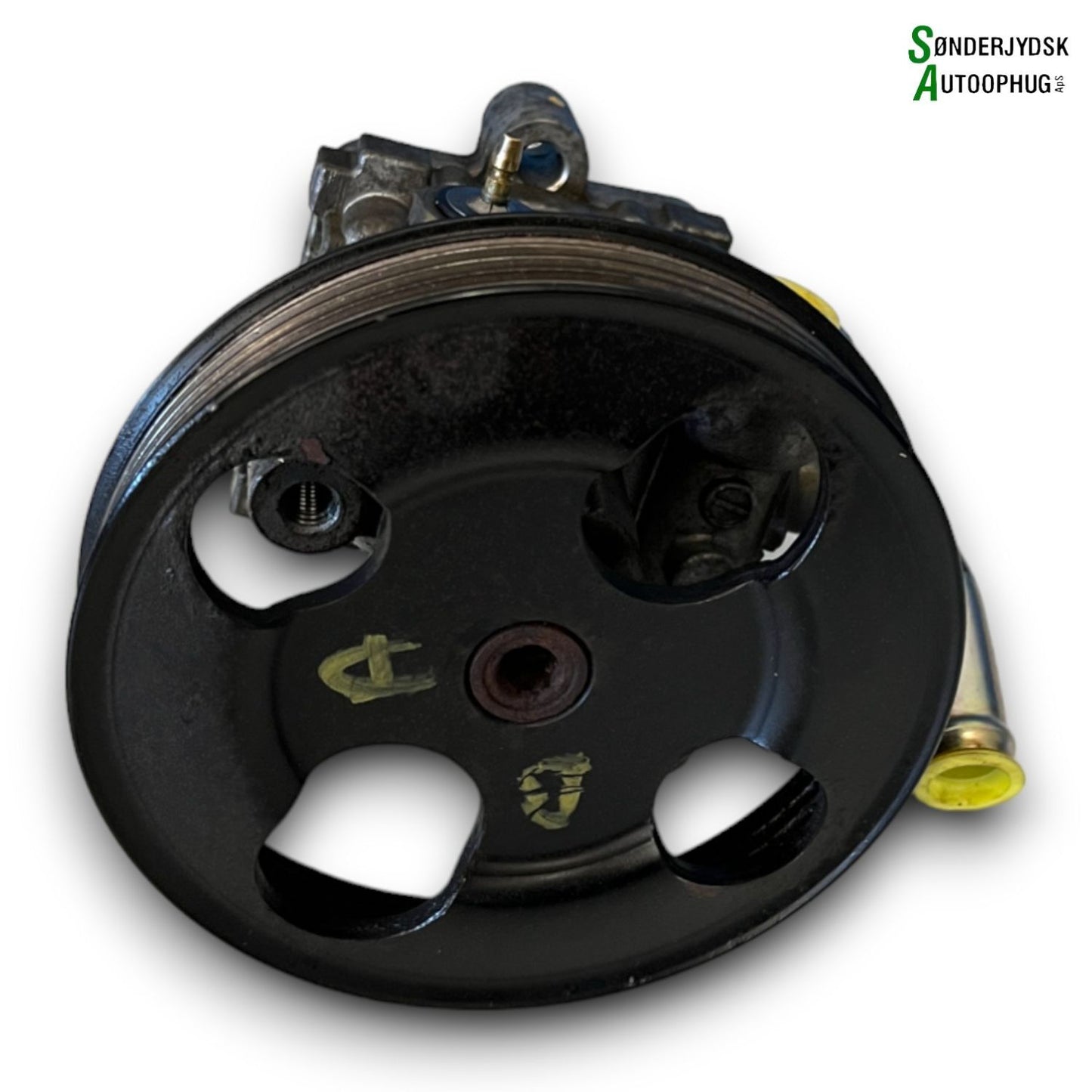 Suzuki Grand Vitara Servopumpe Med OEM Nr. 4910065D10 Fra Suzuki Ophugger