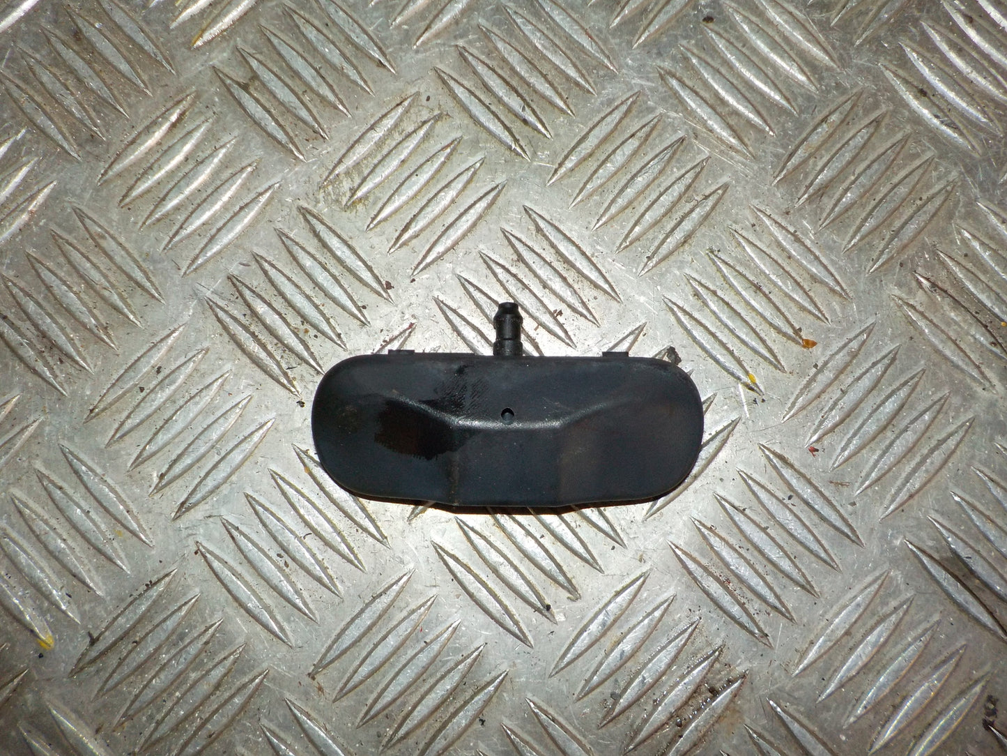 VW Golf 7 AU Sprinklerdyse Med OEM Nr. 5M0955986C Fra VW Ophugger
