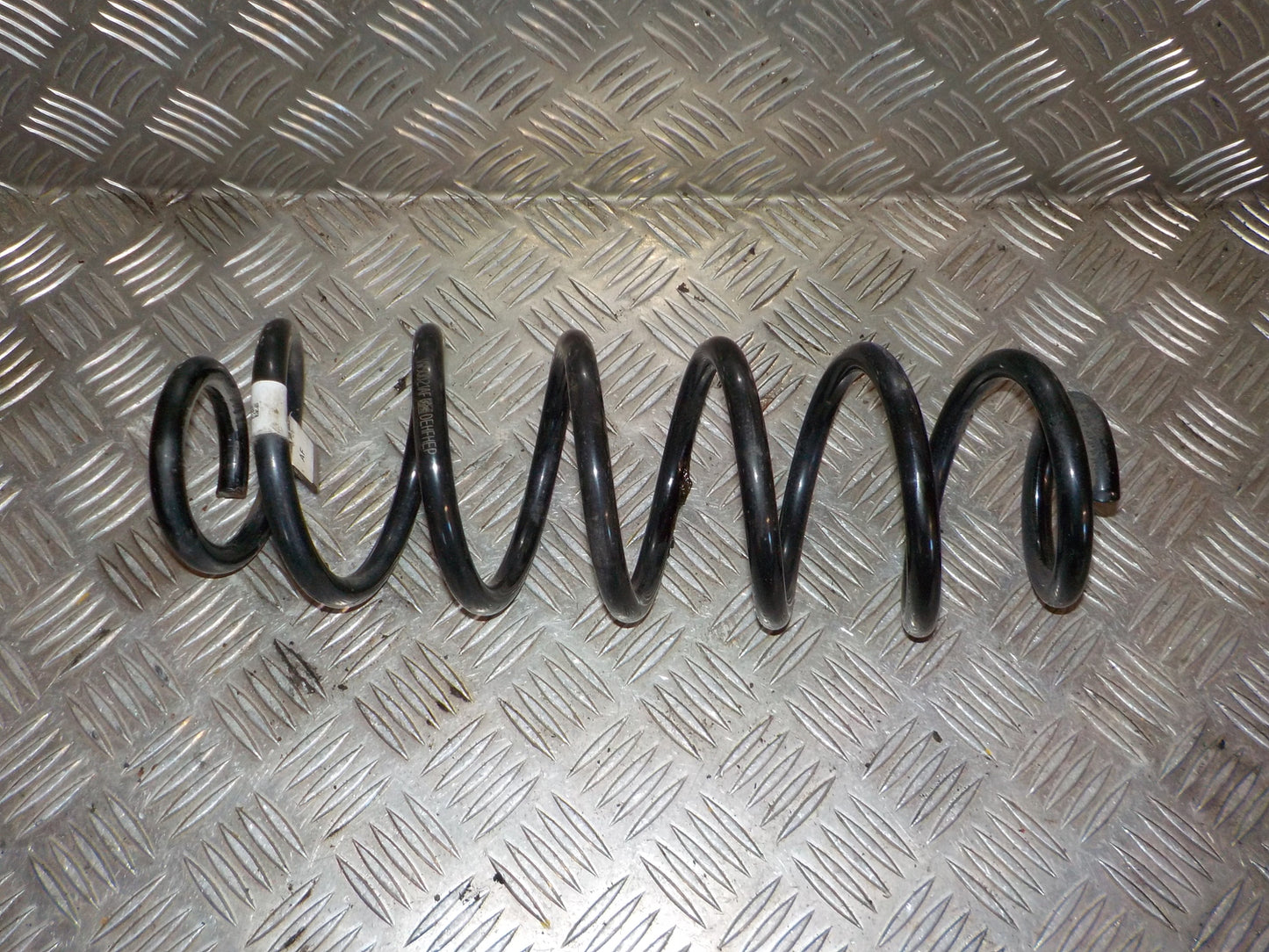 VW Golf 7 AU Bagfjeder Spiral Med OEM Nr. 5Q0511121AF Fra VW Ophugger