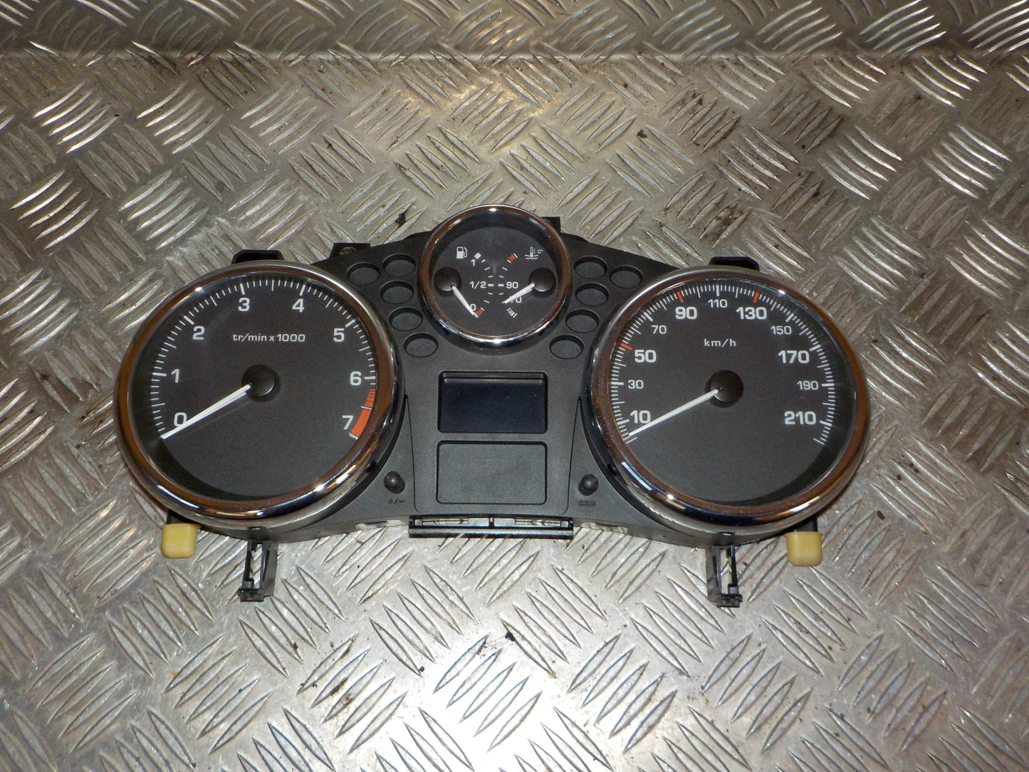 Peugeot 207 CC Speedometer - Instrument Med OEM Nr. 9662903980 Fra Peugeot Ophugger