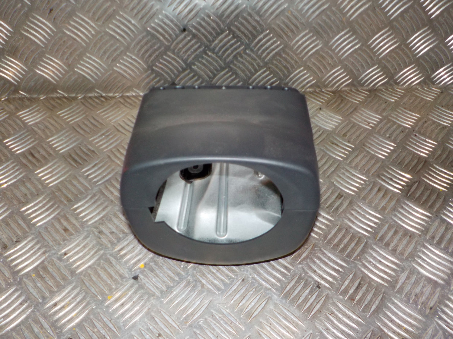 Skoda Rapid Ratafdækning Med OEM Nr. 5JA858559B9B9 Fra Skoda Ophugger