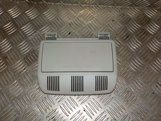 Skoda Rapid Aflægge Hylde Med OEM Nr. 5JA868565AY20 Fra Skoda Ophugger