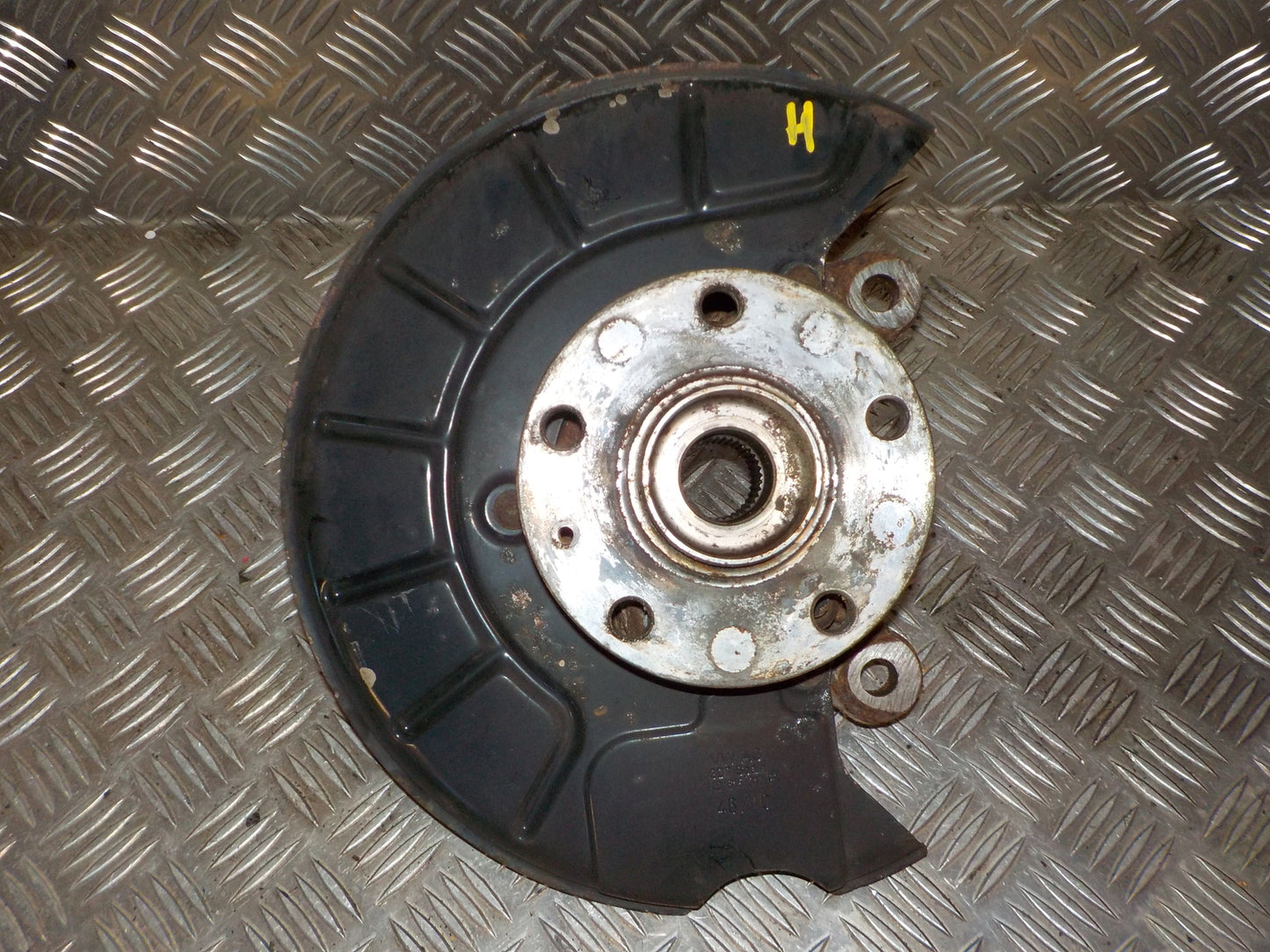 Skoda Superb Spindel For H Med OEM Nr. 1T0498621 Fra Skoda Ophugger