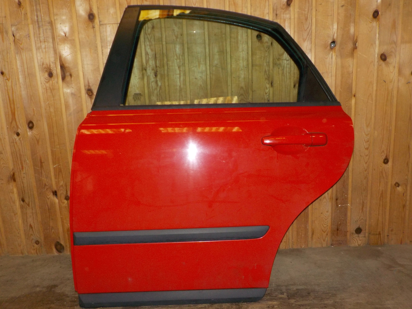 Volvo S40/V50 Bagdør V Med OEM Nr. 31335461 Fra Volvo Ophugger