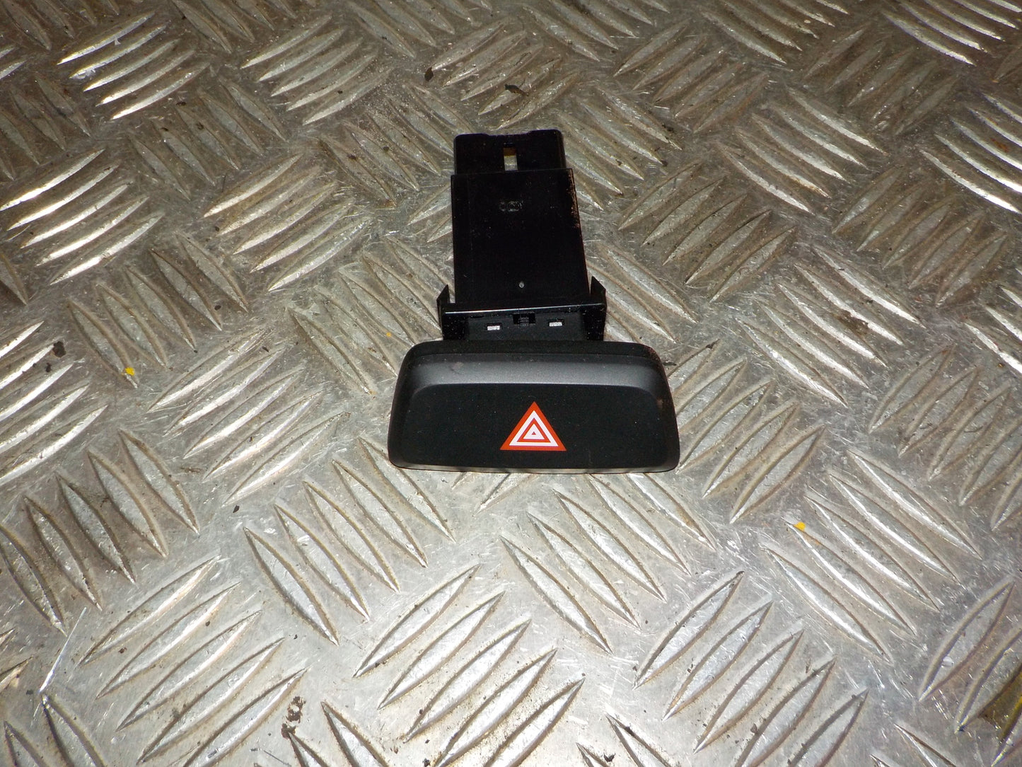 Kia Picanto Kontakt Katastrofe Med OEM Nr. 39P3601110 Fra Kia Ophugger