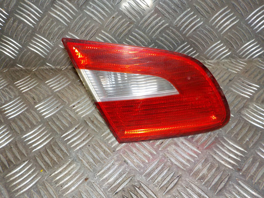 Skoda Superb Baglygte Med OEM Nr. 3T5945094 Fra Skoda Ophugger