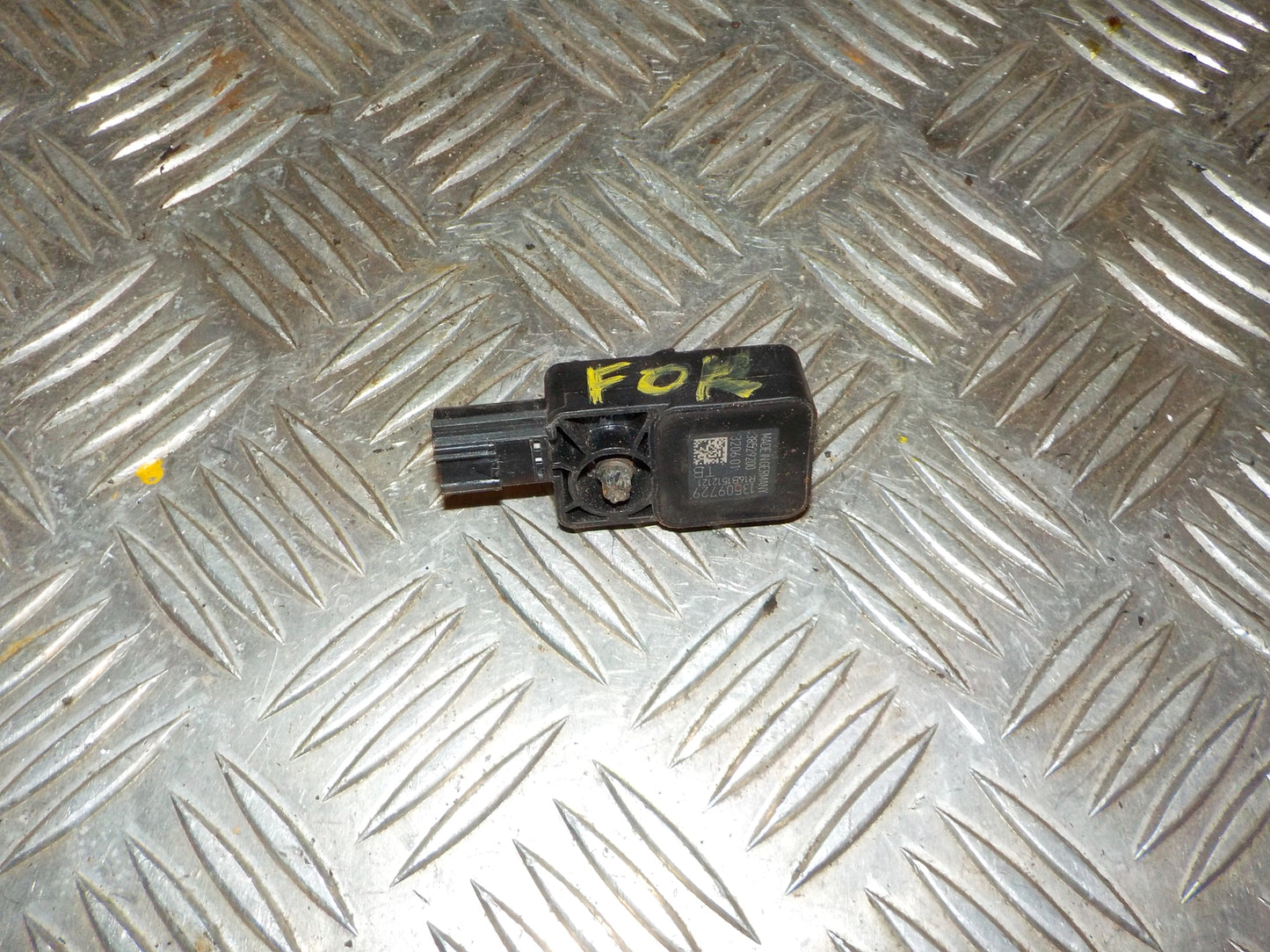 Opel Corsa E Airbag Føler Med OEM Nr. 38529200 Fra Opel Ophugger