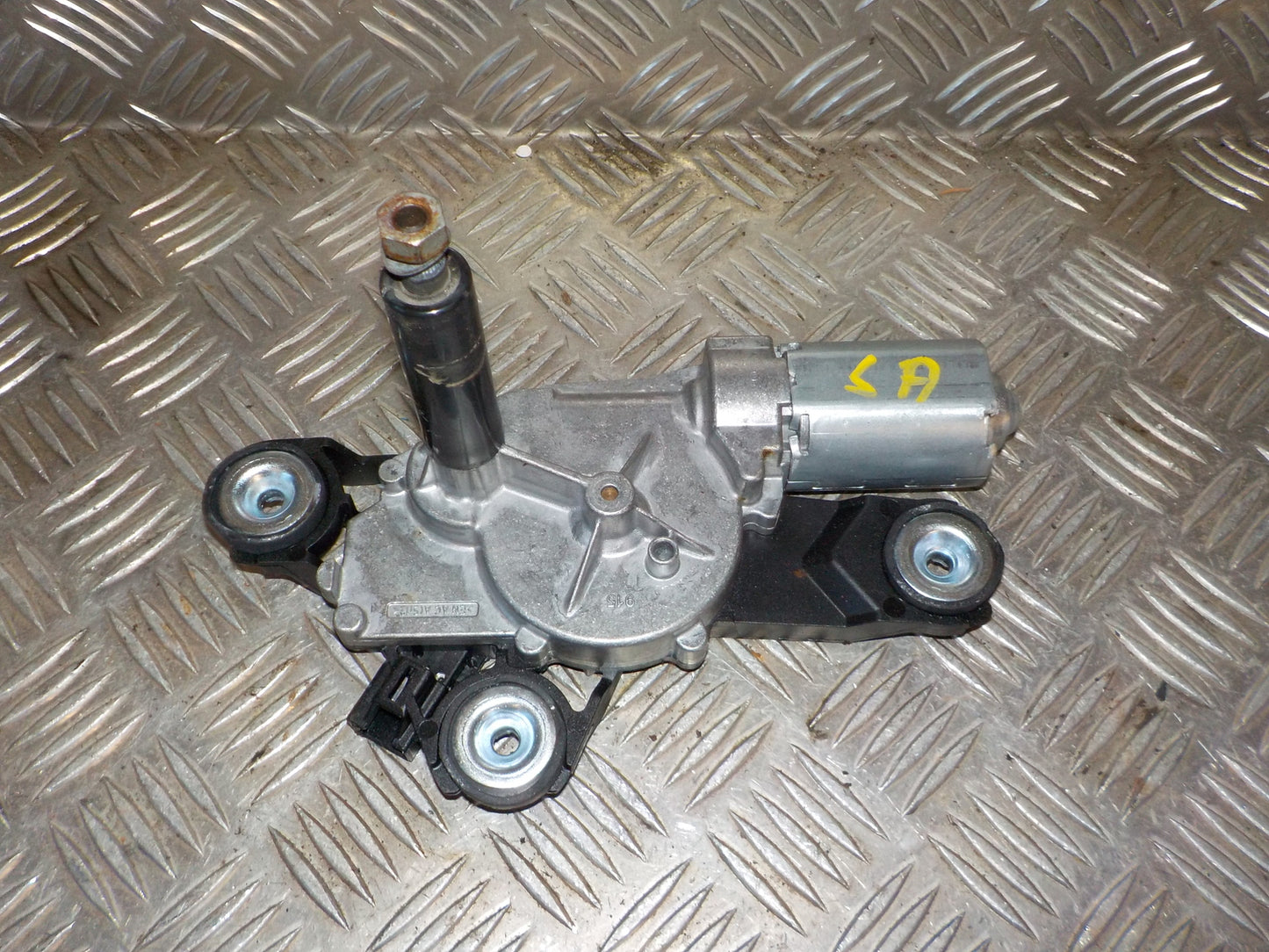 Ford Focus Bagrudevisker Motor Med OEM Nr. 0390201205 Fra Ford Ophugger