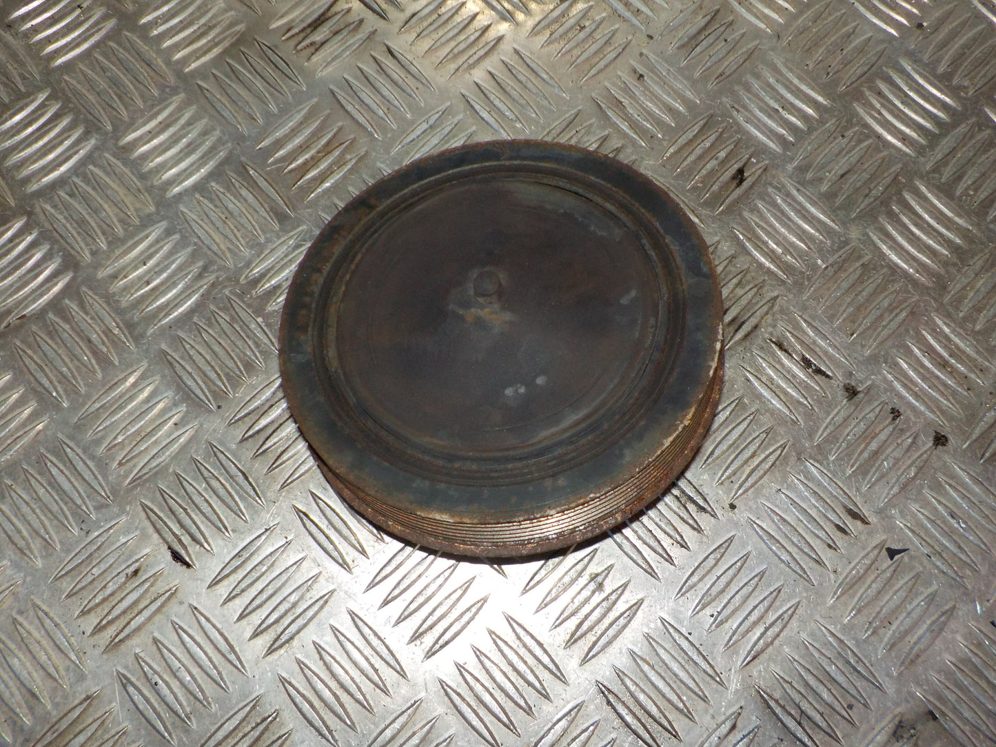 Ford Focus Krumtap Remskive Servo Med OEM Nr. 1690296 Fra Ford Ophugger