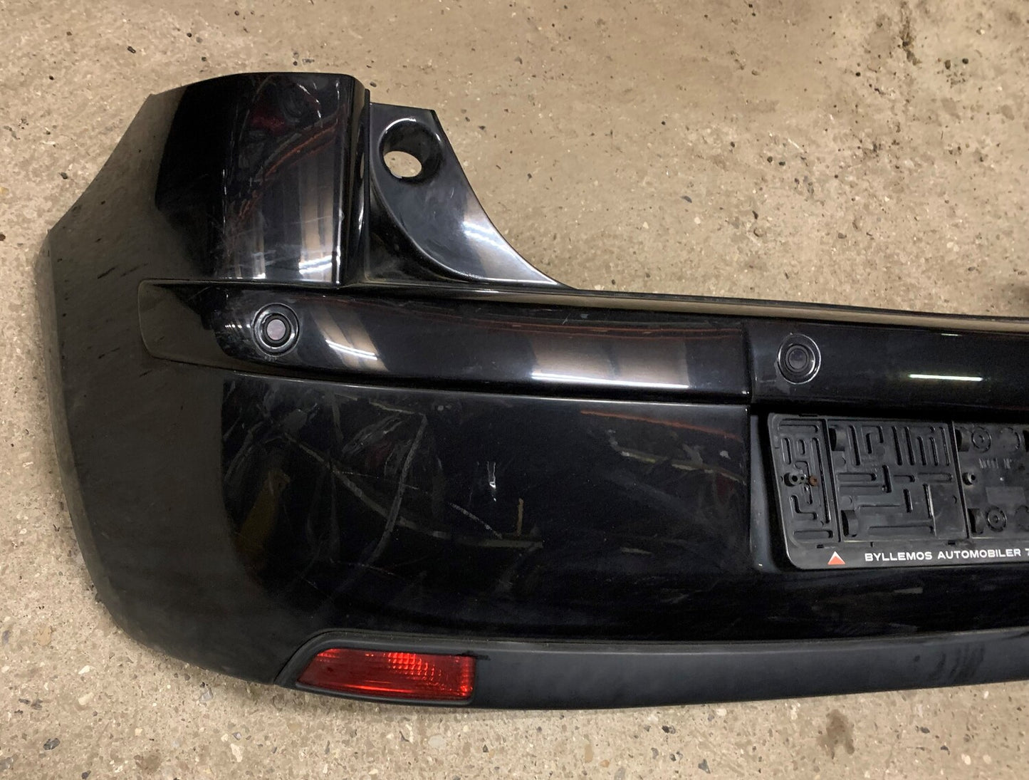 Citroen C4 Bagkofanger Med OEM Nr. 7410W9 Fra Citroen Ophugger