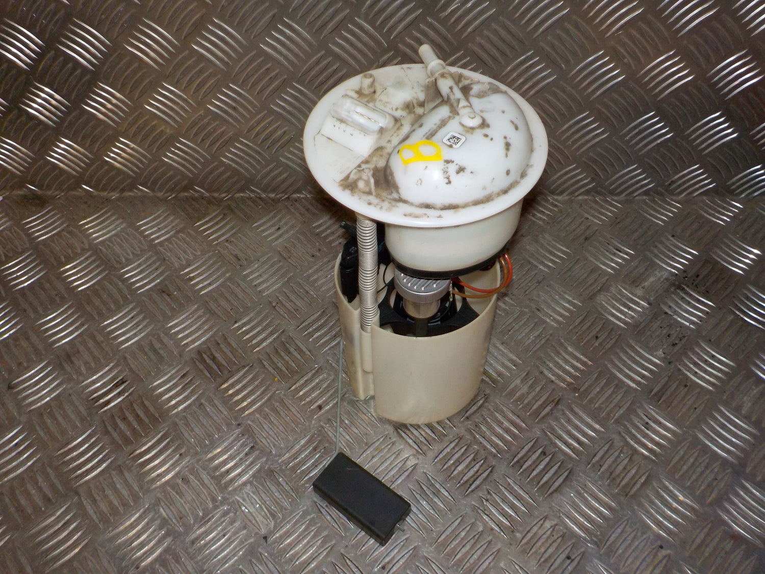 Ford Ka Benz/Brændstofpumpe El Med OEM Nr. 51806983 Fra Ford Ophugger