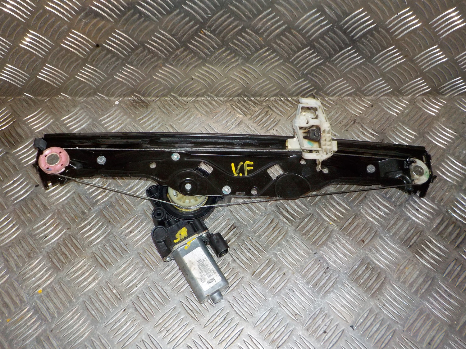 Ford Ka Rudemotor - Rudehejs Med OEM Nr. 51799533 Fra Ford Ophugger