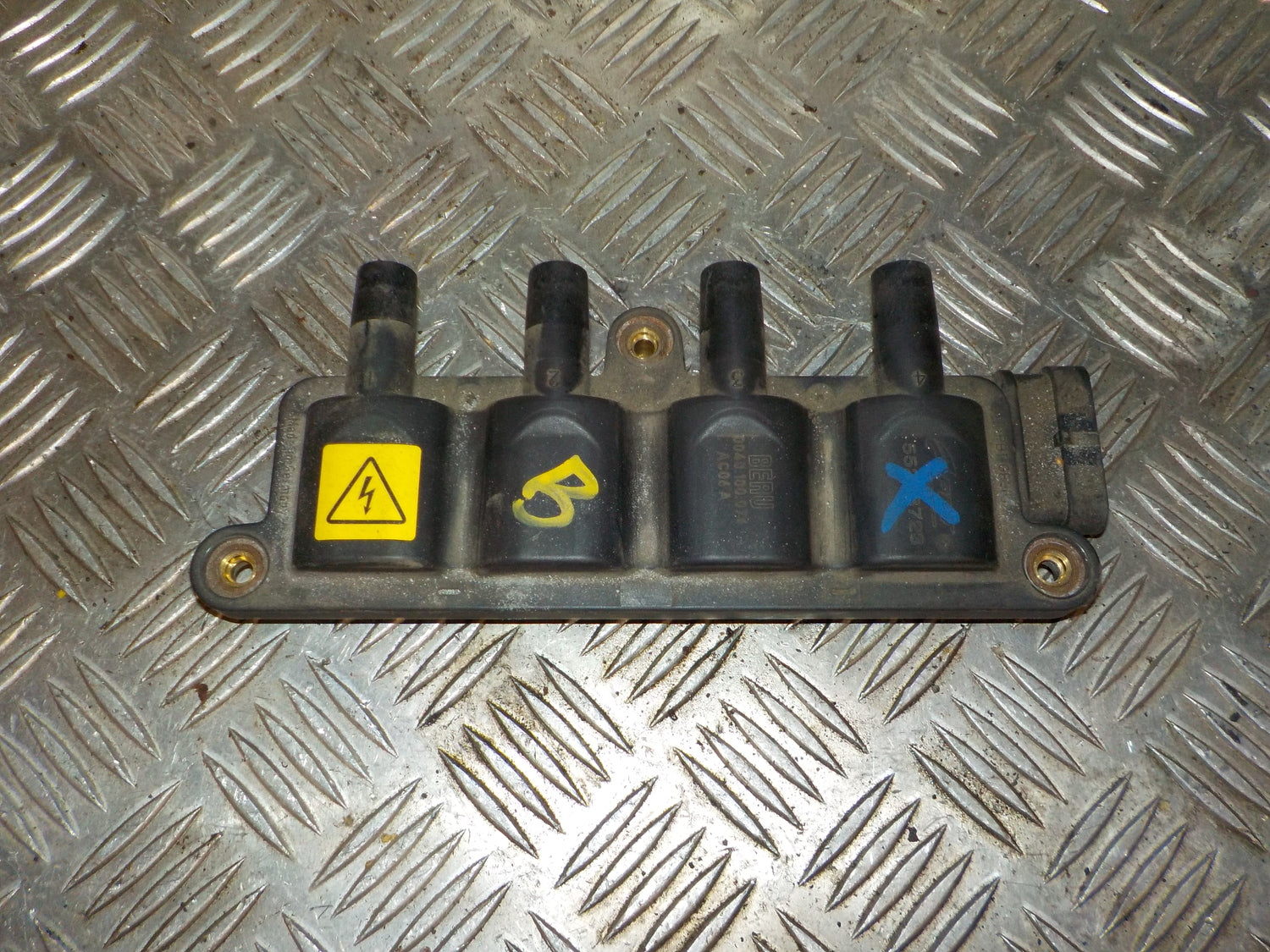 Ford Ka Tændspole El Med OEM Nr. 0040100074 Fra Ford Ophugger