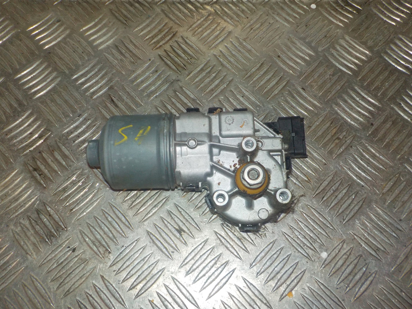 Dacia Logan Viskermotor Med OEM Nr. 0390241544 Fra Dacia Ophugger