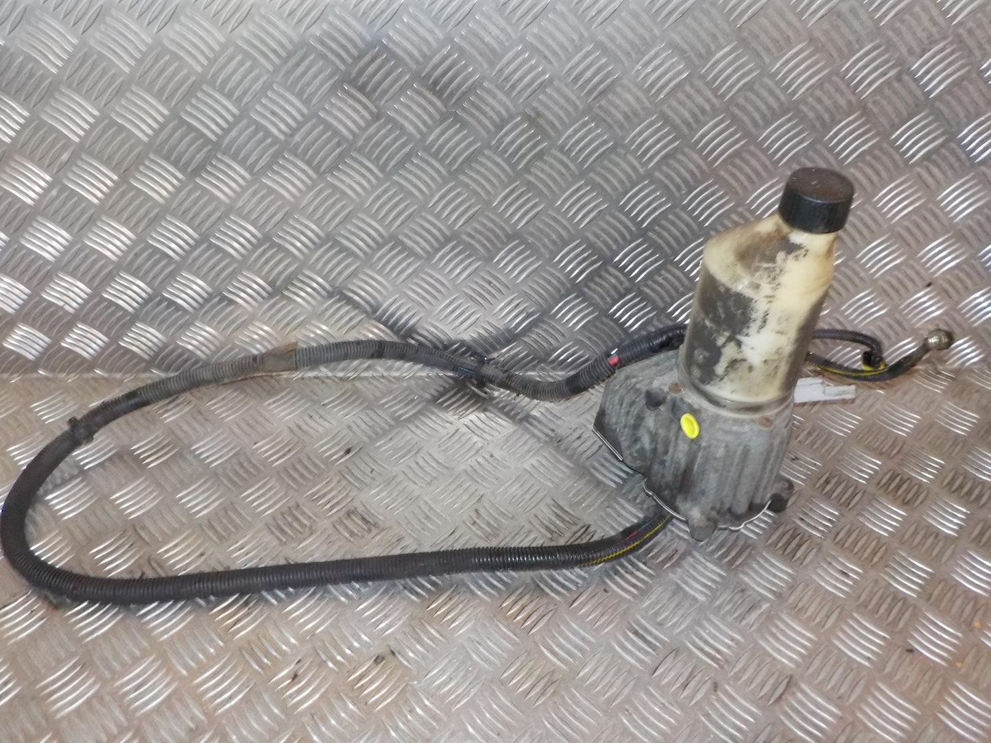 Opel Astra G Servopumpe Med OEM Nr. MEDGEVIND Fra Opel Ophugger