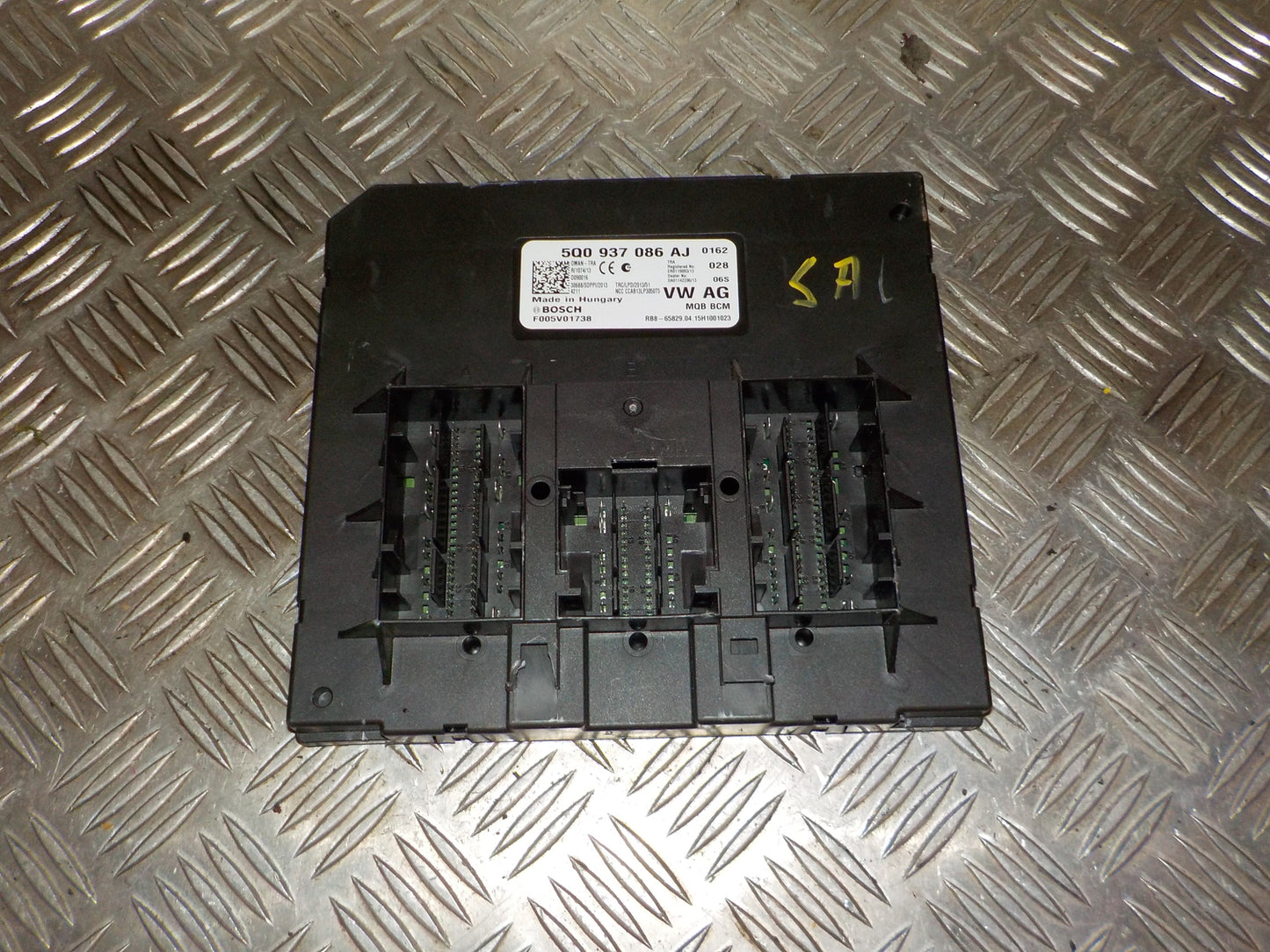 Skoda Octavia Bcm / Komfortkomputer Med OEM Nr. 5Q0937086AJ Fra Skoda Ophugger