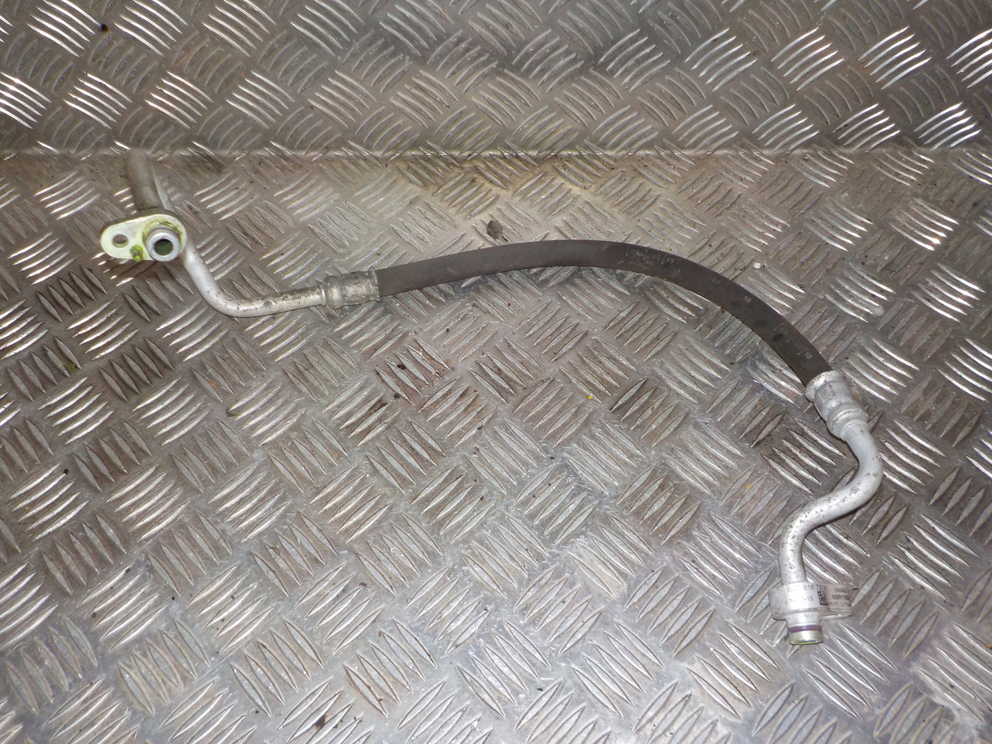 Skoda Octavia Aircond. Rør/Slang/Ventiler Med OEM Nr. 5Q0816721A Fra Skoda Ophugger