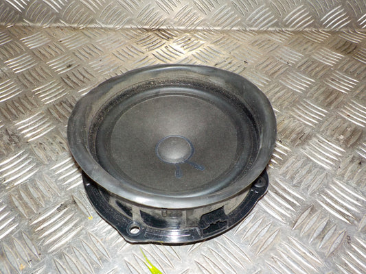 Skoda Octavia Højttaler Med OEM Nr. 5E00025411C Fra Skoda Ophugger