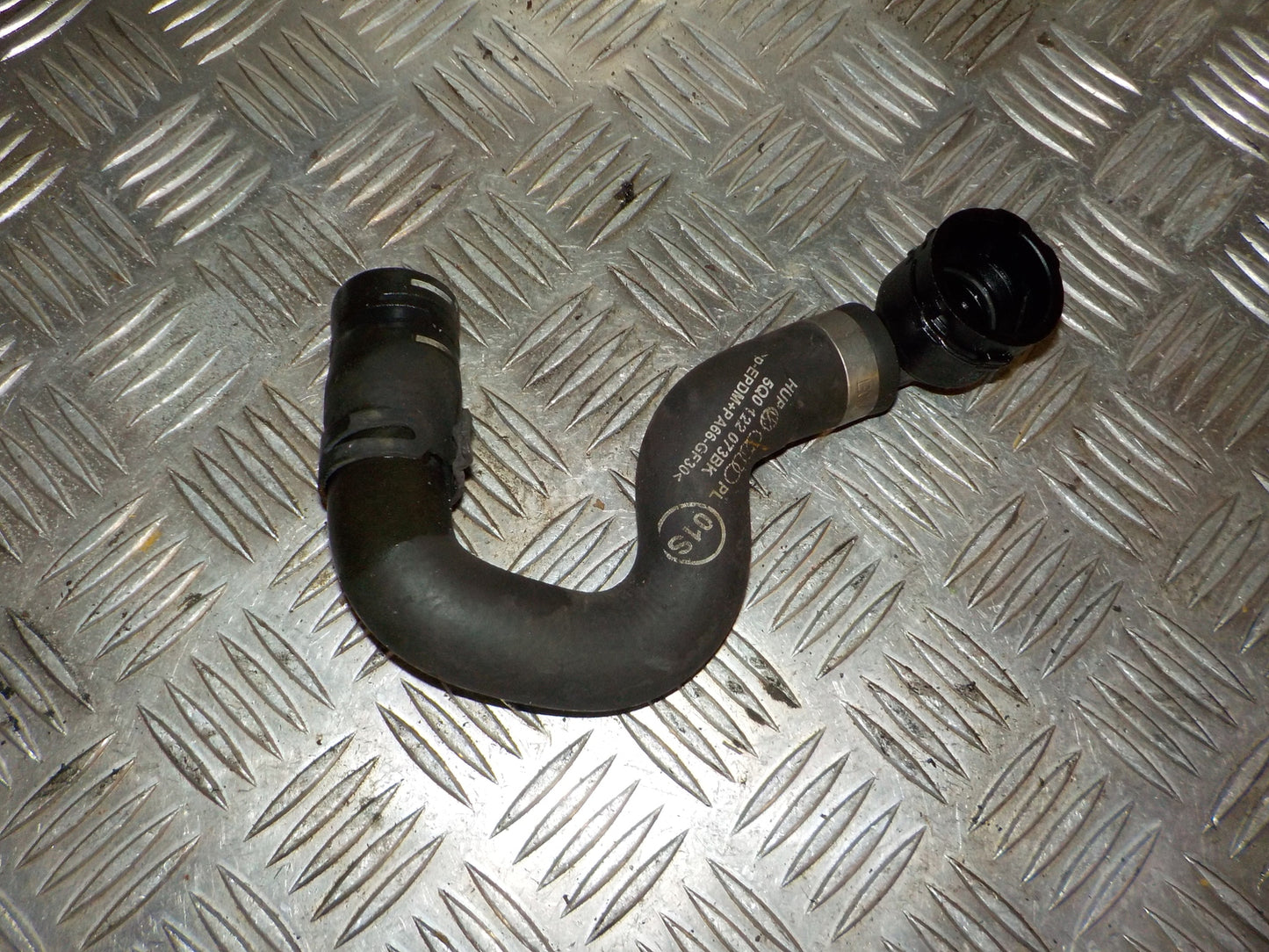 Skoda Octavia Køler Slanger Med OEM Nr. 5Q0122073BK Fra Skoda Ophugger