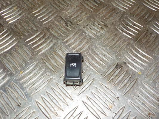 Skoda Octavia Kontakt Rudehejs Med OEM Nr. 5E0959855A Fra Skoda Ophugger