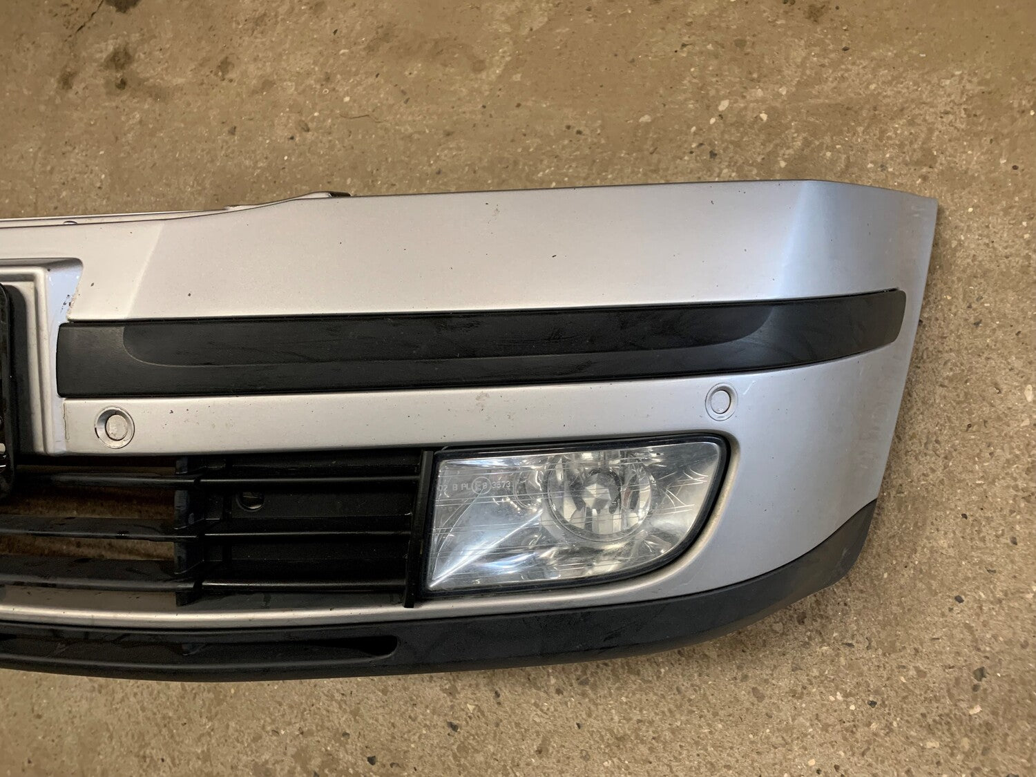 Skoda Octavia Forkofanger Med OEM Nr. 1Z0807221B Fra Skoda Ophugger