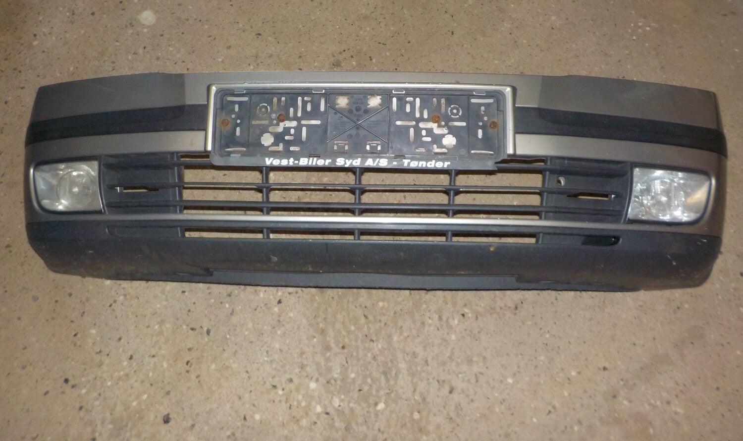 Skoda Octavia Forkofanger Med OEM Nr. 1Z0807221 Fra Skoda Ophugger