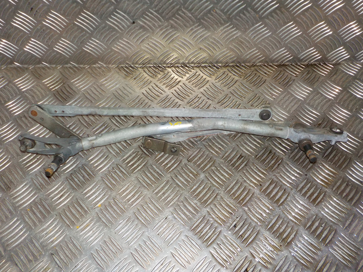 Citroen Berlingo Viskertræk Med OEM Nr. 9682861480 Fra Citroen Ophugger