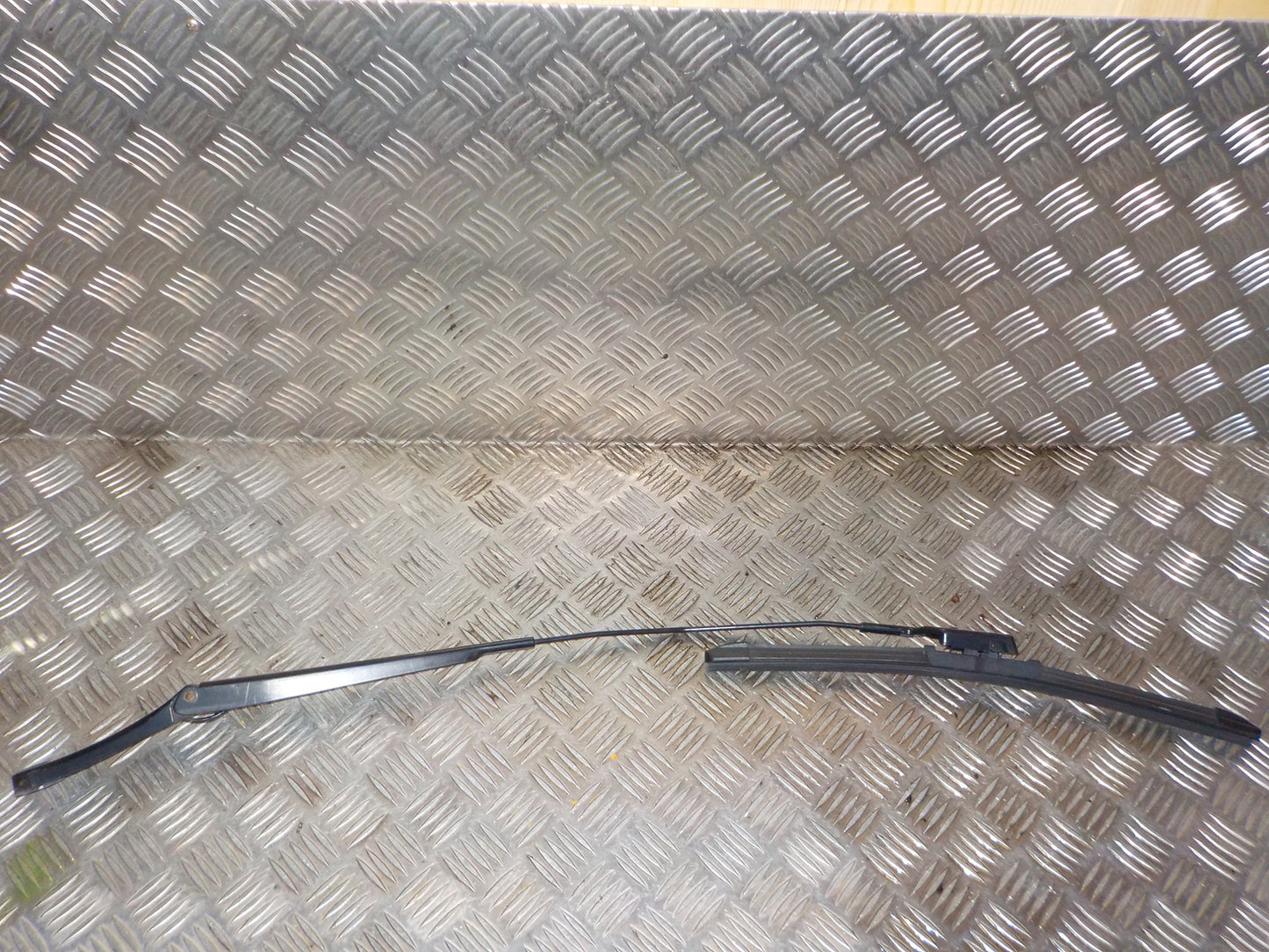 Seat Toledo Viskerarm Med OEM Nr. 5JB955410 Fra Seat Ophugger