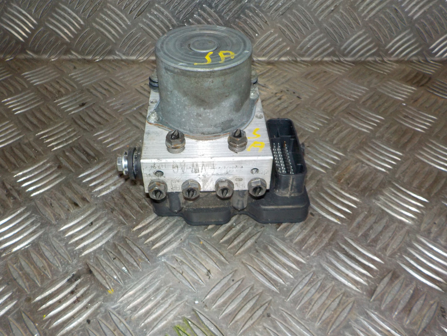 Skoda Fabia ABS Pumpe Med OEM Nr. 0265956084 Fra Skoda Ophugger