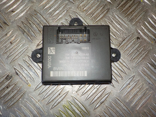 Ford Focus Bcm / Komfortkomputer Med OEM Nr. BV6N14B532AH Fra Ford Ophugger