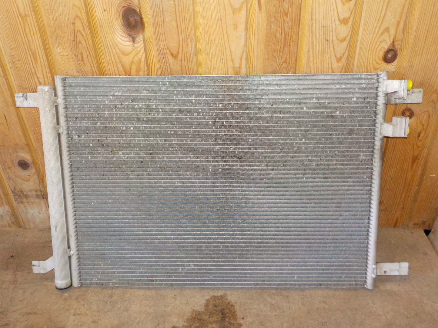 VW T‑Roc Køler Aircond Med OEM Nr. 5Q0816411BG Fra VW Ophugger