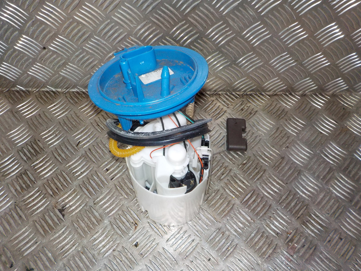 VW T‑Roc Benz/Brændstofpumpe El Med OEM Nr. 5Q0919051CN Fra VW Ophugger