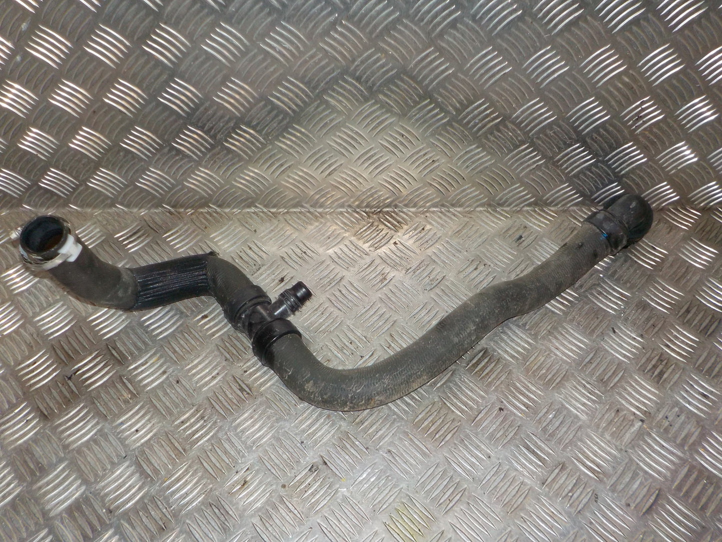 Peugeot Expert Køler Slanger Med OEM Nr. C106210P Fra Peugeot Ophugger