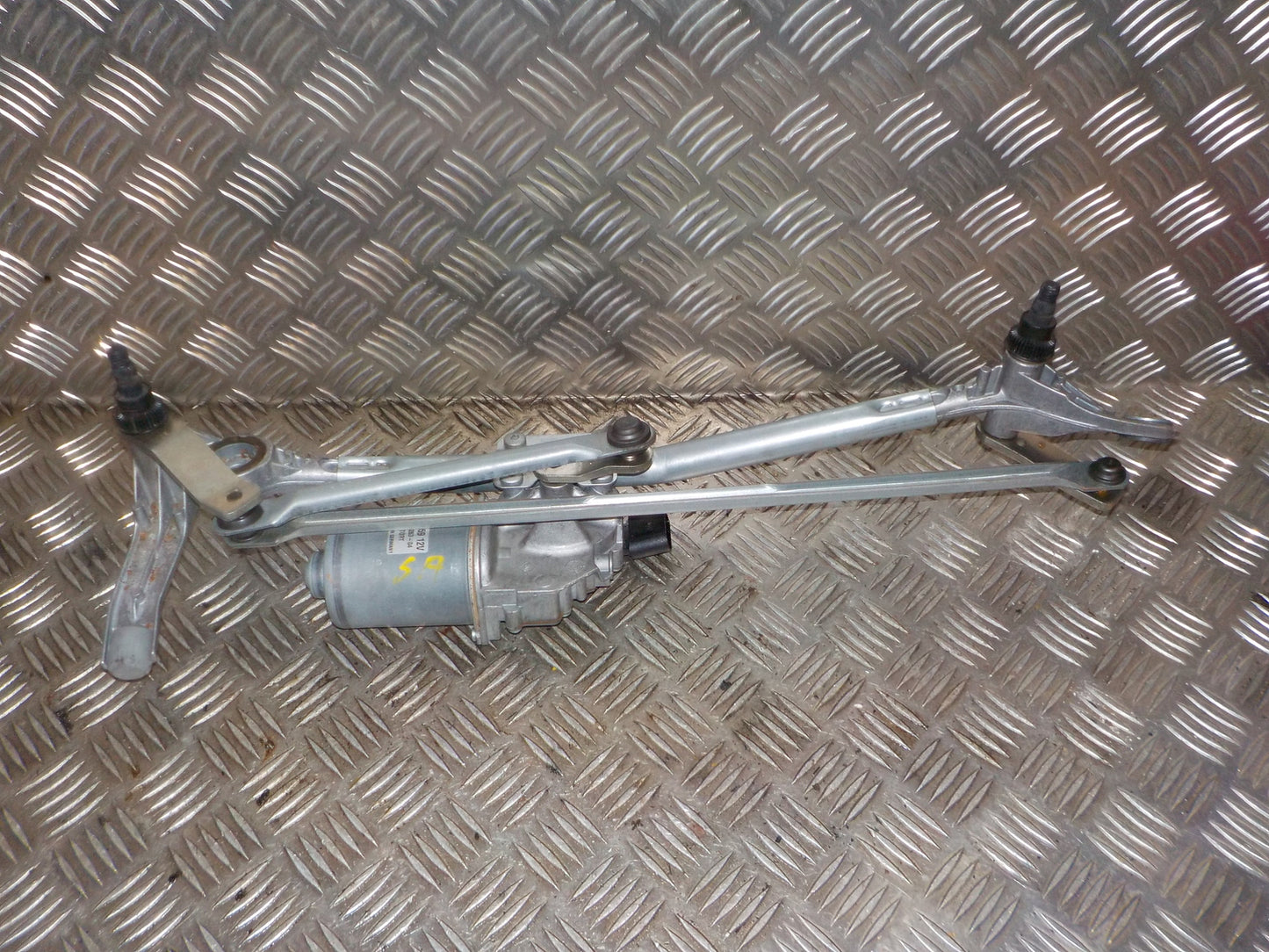 BMW 3-Serie E90/E91/E92/E Viskermotor Med OEM Nr. 697826304 Fra BMW Ophugger