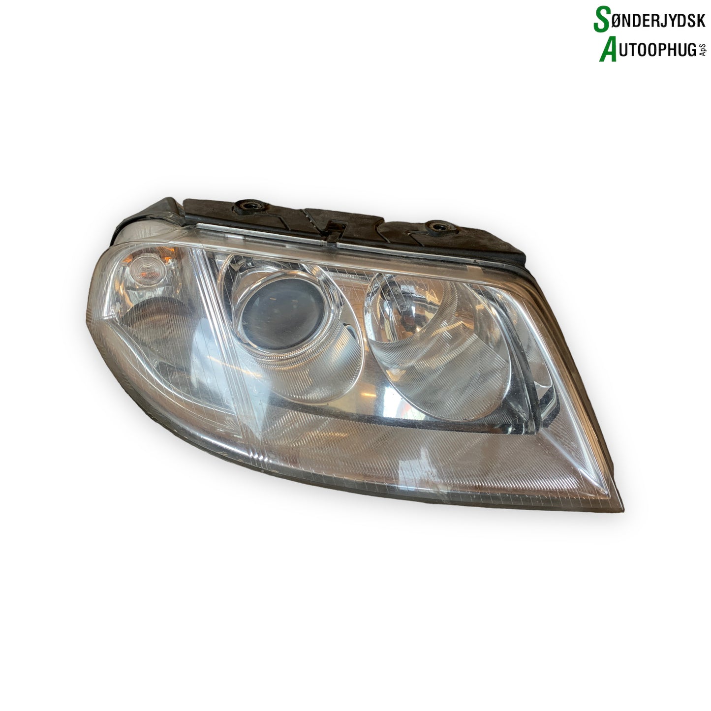 VW Passat 3B Forlygte Med OEM Nr. 3B0941016AR Fra VW Ophugger