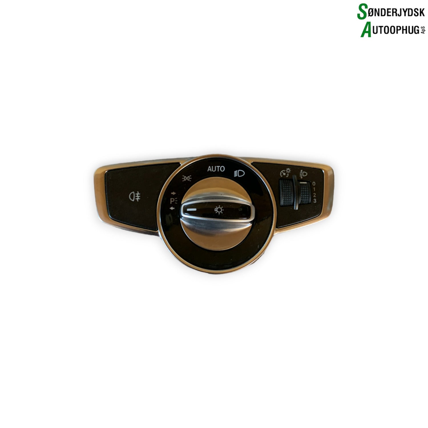 Mercedes-Benz C W205 Kontakt Lys Med OEM Nr. A2059056000 Fra Mercedes-Benz Ophugger