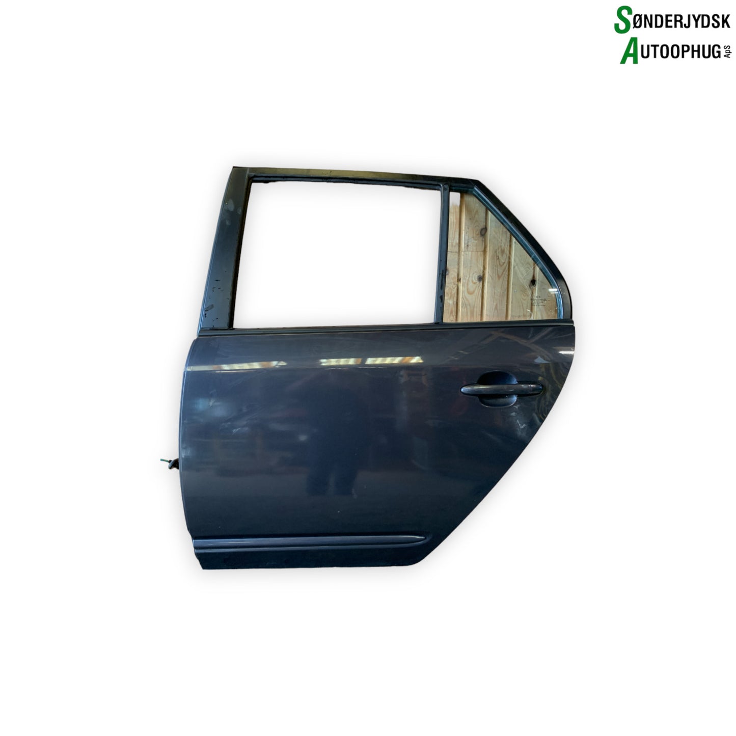 Kia Carens Bagdør V Med OEM Nr. 770031D010 Fra Kia Ophugger