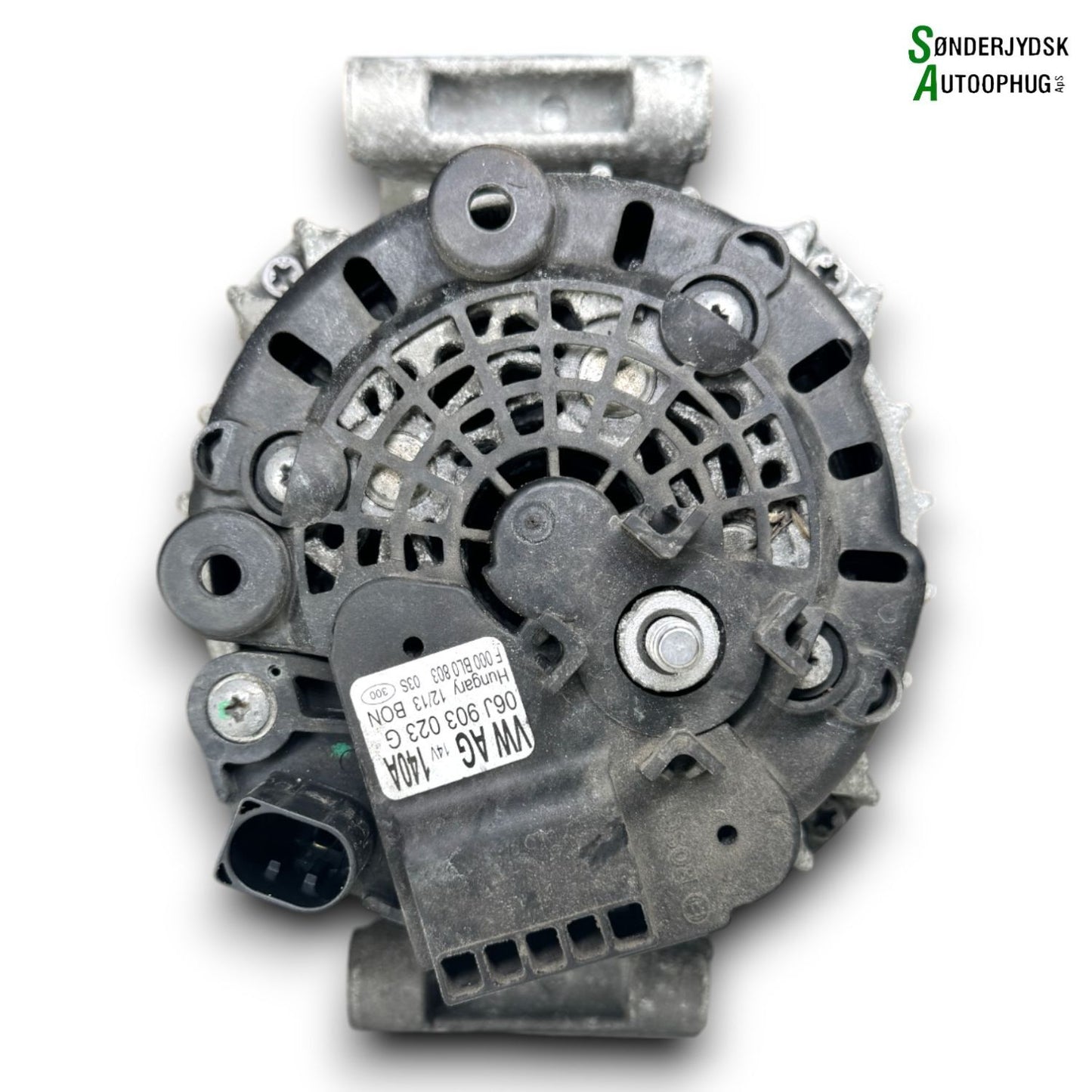 VW Golf 7 AU Generator Med OEM Nr. 06J903023G Fra VW Ophugger