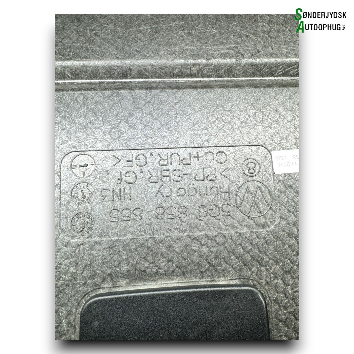 VW Golf 7 AU Bagagerumsbund Med OEM Nr. 5G6858855J Fra VW Ophugger
