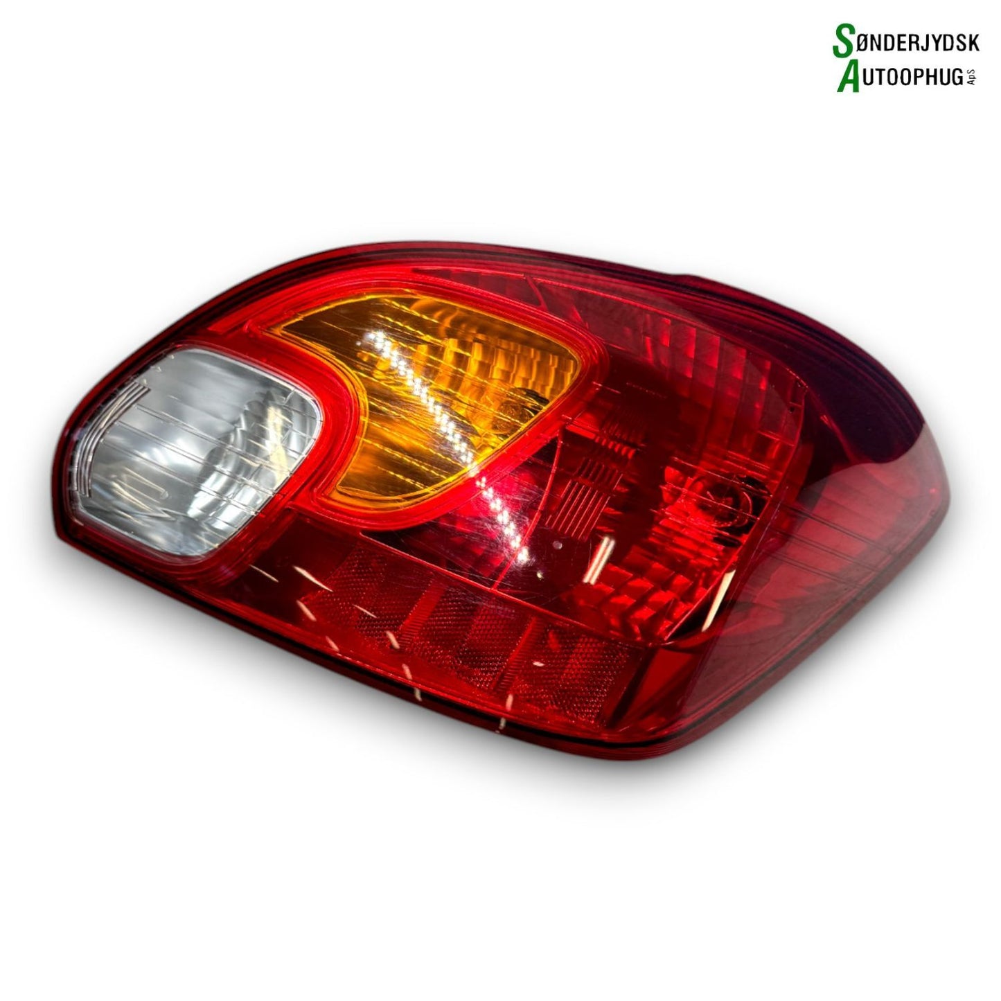 Mitsubishi Space Star Baglygte Med OEM Nr. 8330A780 Fra Mitsubishi Ophugger