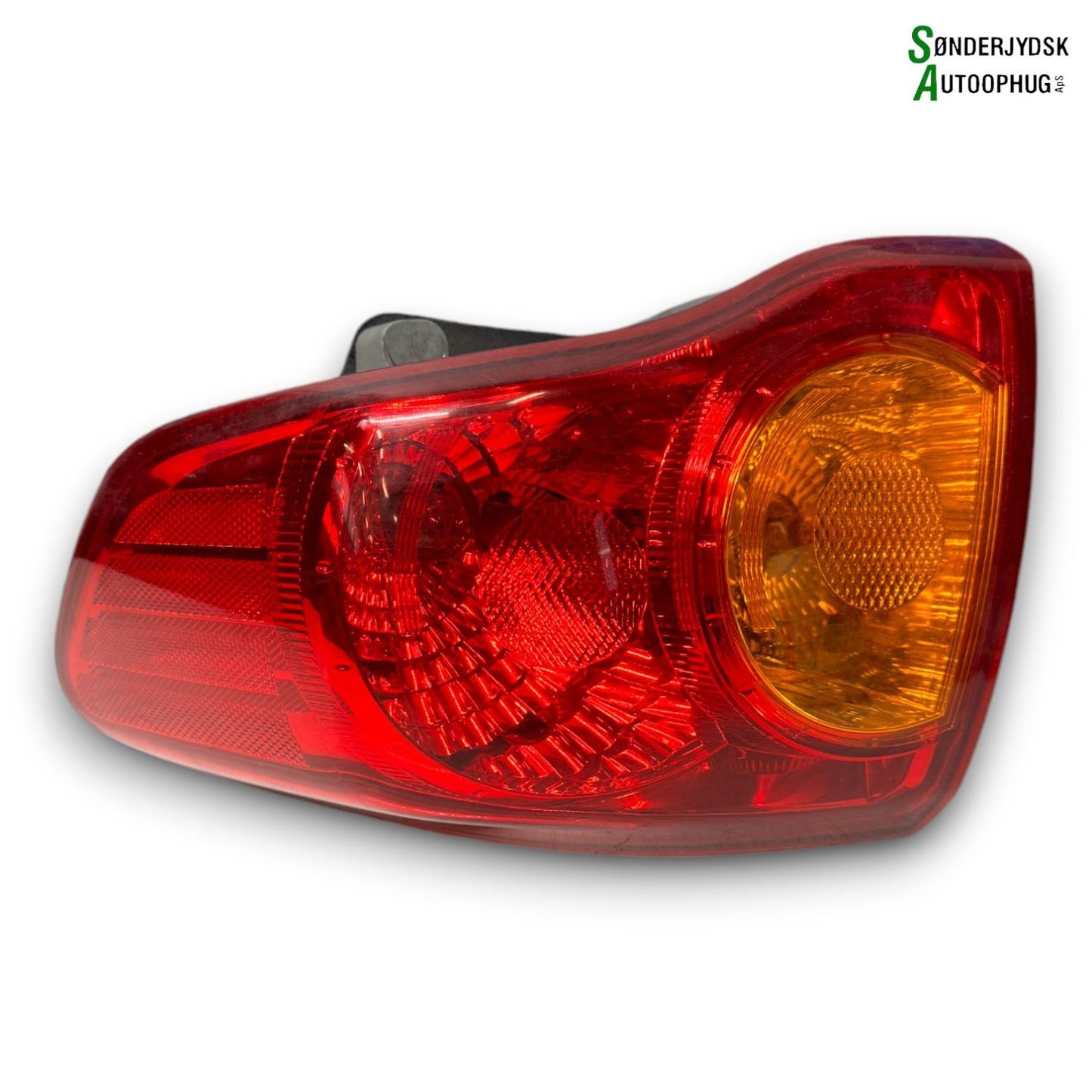 Toyota Corolla Sedan E15 Baglygte Med OEM Nr. 8156112A10 Fra Toyota Ophugger