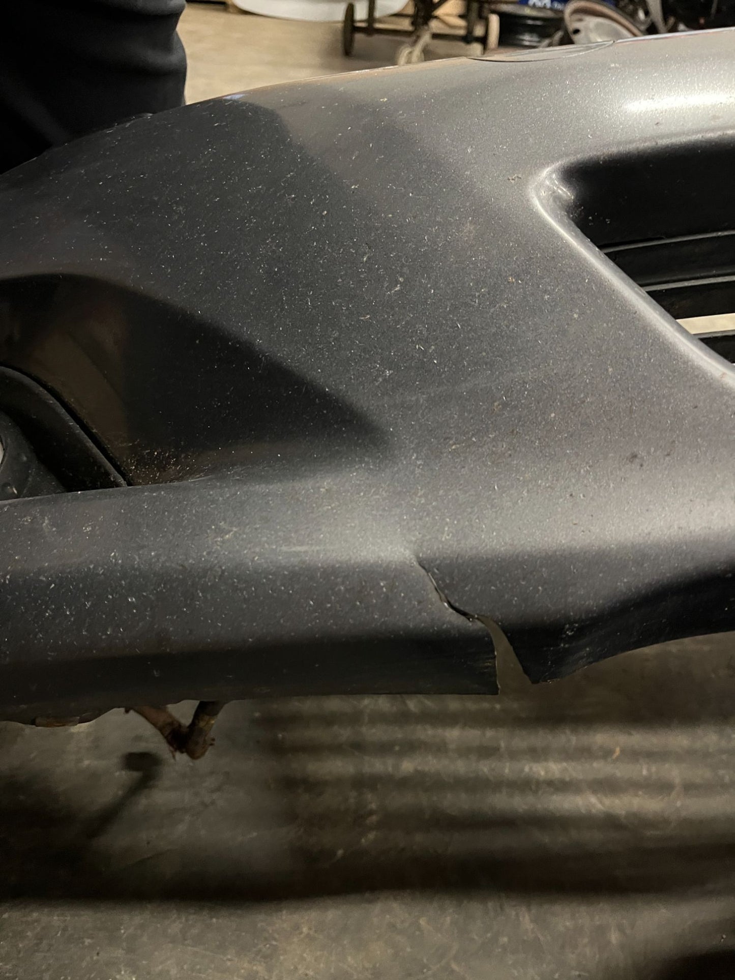 Toyota Corolla Sedan E15 Forkofanger Med OEM Nr. 5211912950 Fra Toyota Ophugger