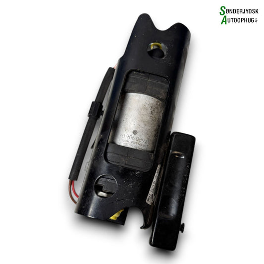 Skoda Superb Dieselpumpe Med OEM Nr. 5N0906257 Fra Skoda Ophugger