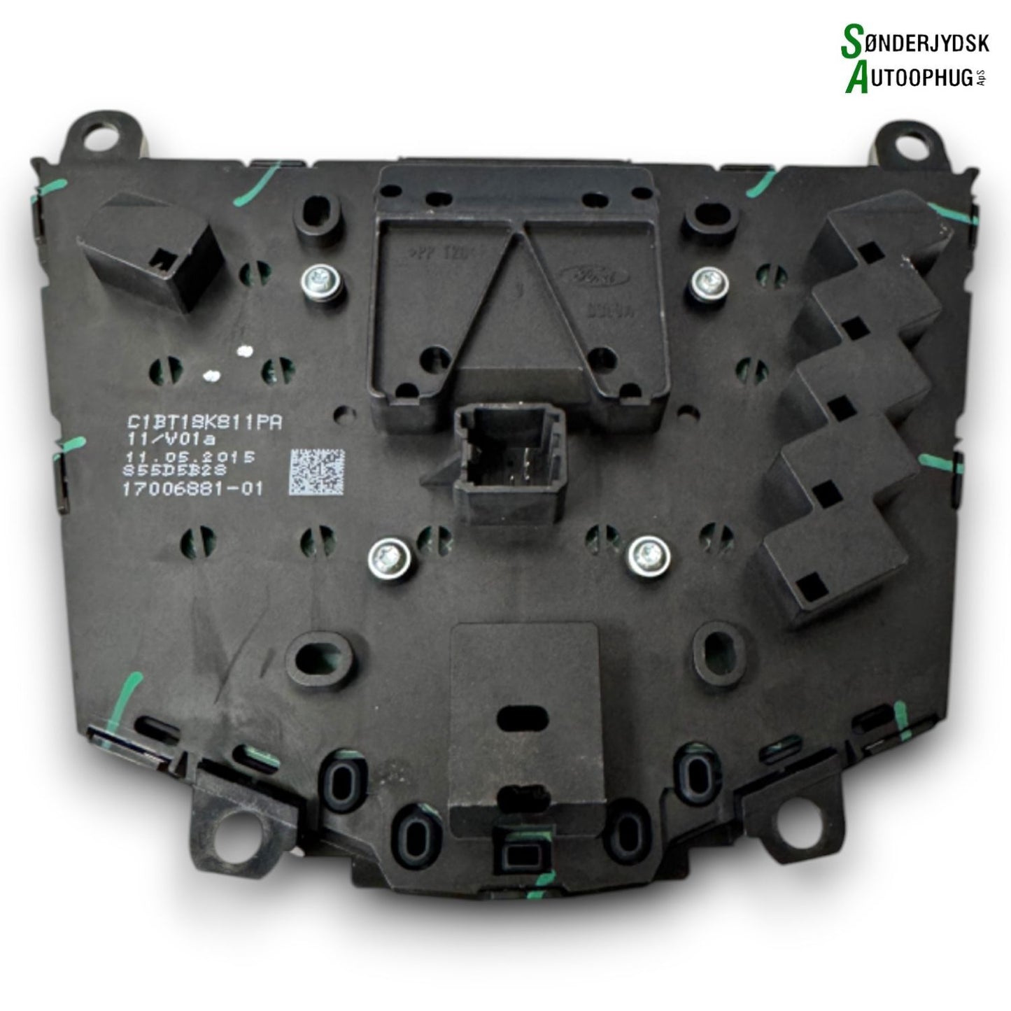 Ford Fiesta 7 Radioforplade Med OEM Nr. 1895834 Fra Ford Ophugger